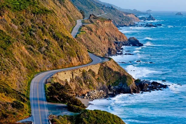 Coastal Charm & Scenic Drive